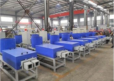 מכונה לייצור בלוקים של גלולות נסורת